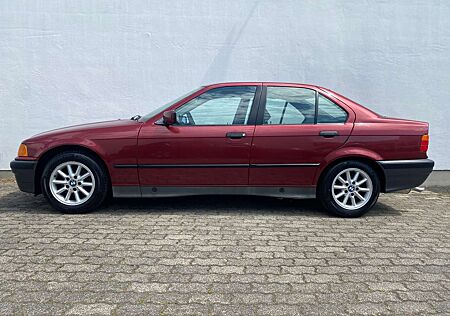 BMW 316i 316 Automatik E36 Limosine Original KM 30 Jahre