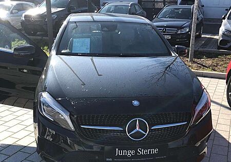 Mercedes-Benz A 220 4Matic 7G-DCT Style