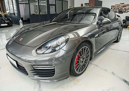 Porsche Panamera GTS V8 PDK ACC SHD NAVI TOP