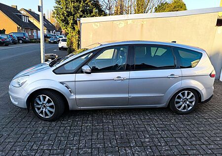 Ford S-Max 2.5 Titanium, 7 Sitze, TÜV 12/2026