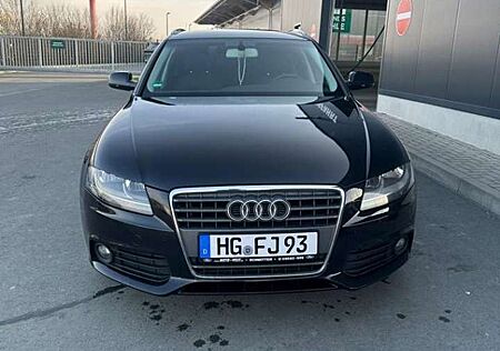 Audi A4 2.0 TDI DPF Avant Attractio