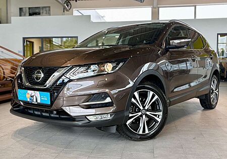 Nissan Qashqai N-Connecta*Brakeassist*Kamera*Pano*Touch