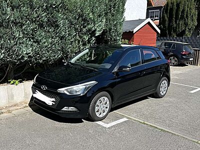 Hyundai i20 blue Trend