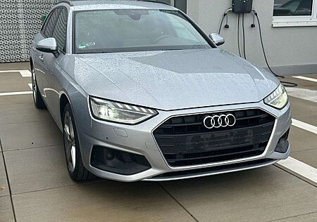 Audi A4 Avant 40 TDI ,S line,Leder,Navi,Matrix,204PS