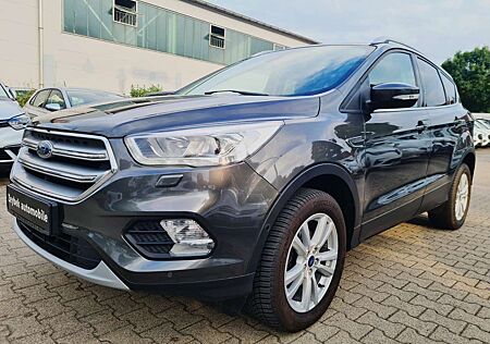 Ford Kuga Cool & Connect