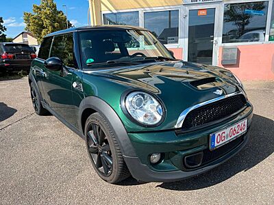 MINI Cooper S COOPER S *Chili*British Racing Green*184 PS*