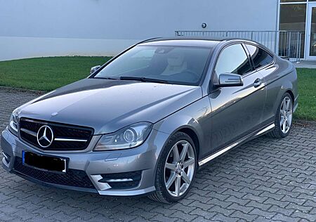Mercedes-Benz C 220 CDI BlueEfficiency (204.302)