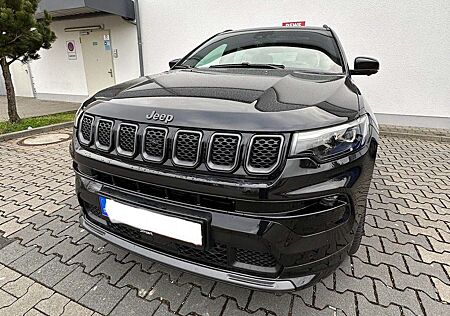 Jeep Compass 1.3 GSE T4 Automatik S