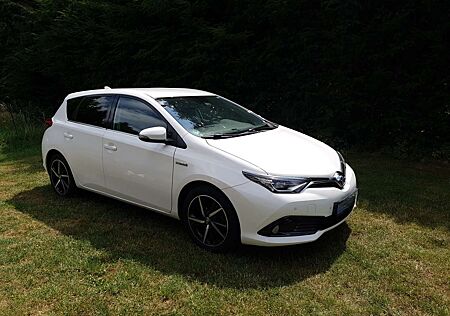 Toyota Auris Hybrid 1.8 VVT-i Hybrid Automatik Edition S+