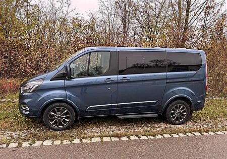 Ford Tourneo Custom 310 L1H1 VA Autm. Titanium X