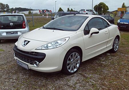 Peugeot 207 CC Cabrio-Coupe Platinum 2,Hand Leder Sitzh.