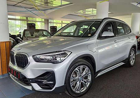 BMW X1 xDrive 25e Sport Line/AHK/DAB/RFK/Spur/Temp