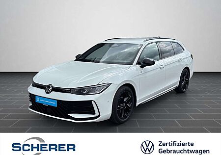 VW Passat Variant Volkswagen R-Line 2.0 TDI DSG NAVI AHK SHZ R