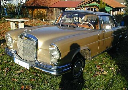 Mercedes-Benz 220 SEb/C Traum in Gold W111 mit H-Kennzeichen