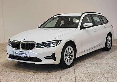 BMW 320 d Touring LED*Sportsitze*Head-Up*R-CA M