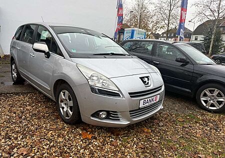 Peugeot 5008 1.6 *AHK* *7-Sitze* *Navi* TÜV 06/27