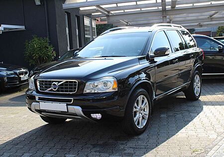 Volvo XC 90 XC90 D5 Momentum Geartronic*7SITZER*NAVI*XENON*