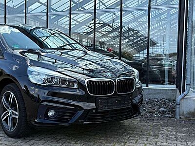 BMW 216 SportLine PDC LED Sitzheizung