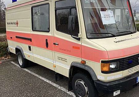 Mercedes-Benz T2 Mercedes Benz T2 609D exDRK (T2(nw) bzw. -/LN1 wie Vario)