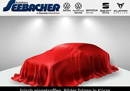 Mazda 3 2.0 Selection*BOSE*Around View Kam.*EURO6*Matrix -