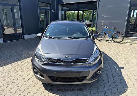 Kia Rio 1.2 Dream Team
