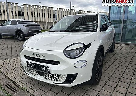 Fiat 600 La Prima MHEV 145 DCT eHK ACC SHZ Keyl Massa 10...