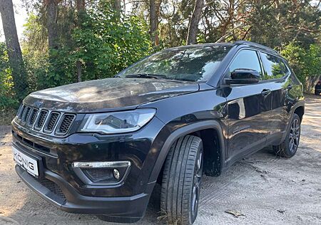 Jeep Compass 1.3 S Plug-In Hybrid 4WD Automatik