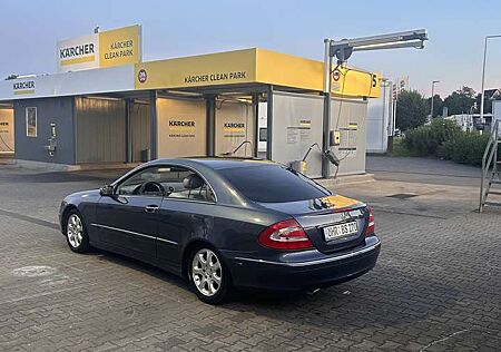 Mercedes-Benz CLK 320 Coupe Elegance