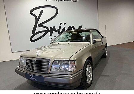 Mercedes-Benz E 320 Cabrio 2.Hd/Leder/Memory/H-ZULASSUNG