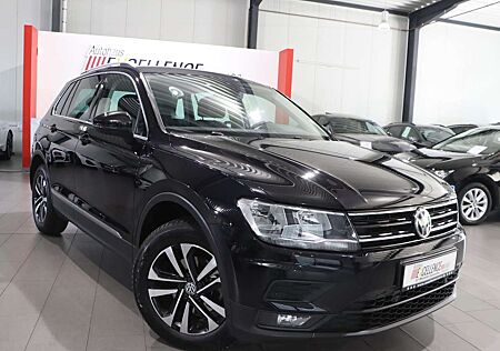 VW Tiguan Volkswagen 2.0 TDI IQ.DRIVE NAVI-DM+APPLE, SCHW.AHK