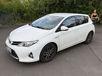 Toyota Auris 1.8 VVT-i Hybrid Automatik Comfort