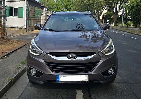 Hyundai ix35 Style AWD 4X4,Euro 5,Automatik, Erste Hand.