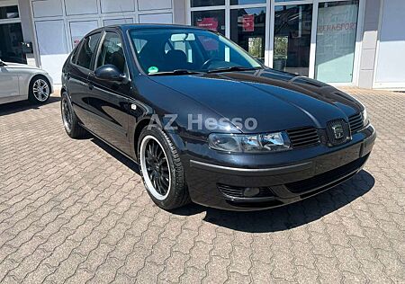 Seat Leon 1,6 16V TÜV11/2026