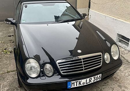 Mercedes-Benz CLK 230 Cabrio Kompressor Avantgarde