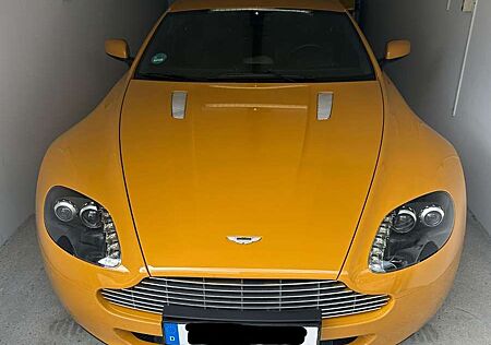 Aston Martin Vantage