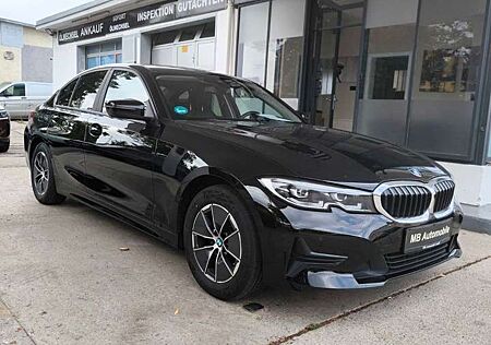 BMW 320 i Aut. *LEDER*HIFI*DIG.KEY*AHK*LED*KOMFORZ.