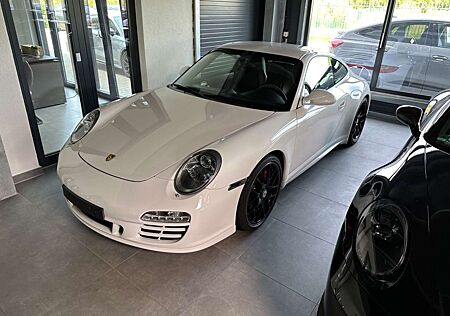 Porsche 997 (911) Carrera 4 GTS Coupé - CHRONO / BOSE