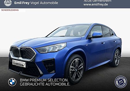 BMW iX2 xDrive30