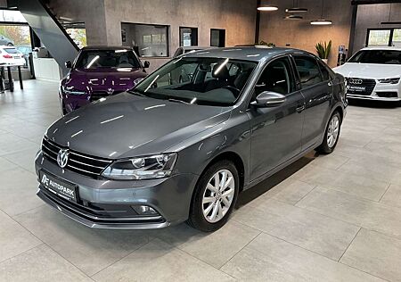 VW Jetta Volkswagen 1.4 TSI Navi Sitzh. BT PDC GRA Alu