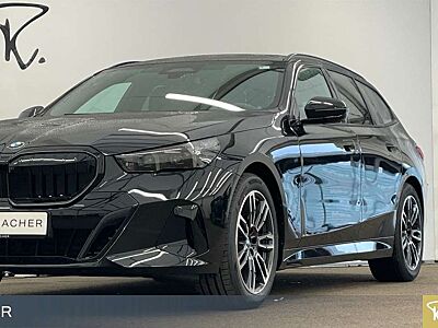 BMW 540 d xDrive Touring Sportpaket Sportsitze DAB