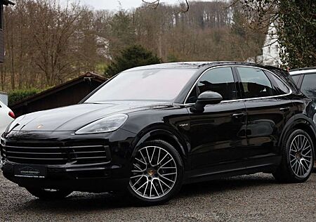 Porsche Cayenne E-Hybrid/1 Hand/PDLS+/Luft/HuD/Kamera/21