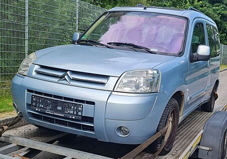 Citroën Berlingo Citroen Kombi 5-Türer 1.6 16V Spacelight