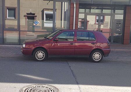 VW Golf Volkswagen 1.9 TDI