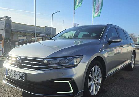 VW Passat Variant Volkswagen 1.4 TSI Plug-In-Hybrid mit Werksgarantie