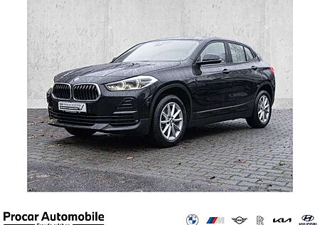 BMW X2 sDrive18d Aut. RFK NAVI LED PDC V+H DAB Parkass.