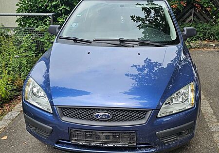 Ford Focus Turnier 1.6 Ti-VCT Trend