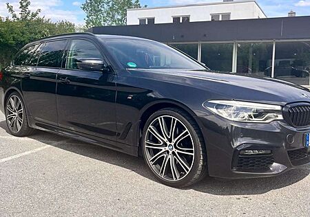 BMW 520d 520 xDrive Touring Mpakiet