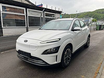 Hyundai KONA Select R.Cam dig.Cockpit SHZ LED ACC DAB