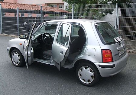 Nissan Micra 1,3 AUTOMATIK* 2+4 Türig *a.w.-TÜV-ALLES-NEU