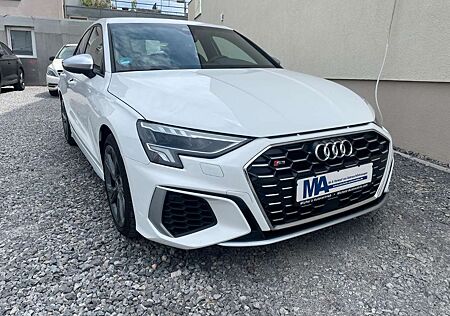 Audi S3 Lim. 2.0 TFSI quattroMMI Navi VirtualC. Apple